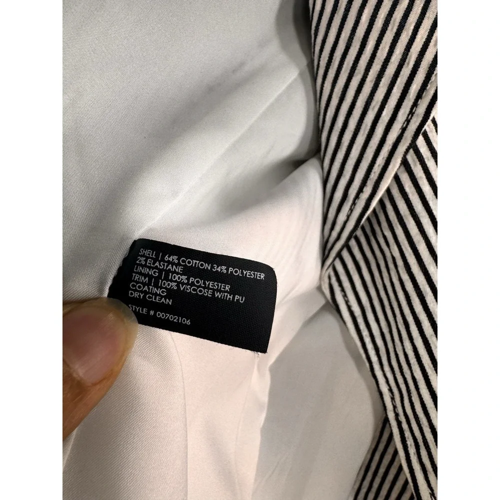 Club Monaco Moto Jacket Women's Size S/P  Full‎ Zip Lined Cropped White Striped